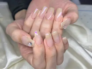 ネイル マツエク・マツパ アイブロウ Nail&eye Belire 新宿のネイルデザイン