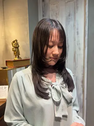 ロング saya 🧸 カット/縮毛矯正のヘアスタイル