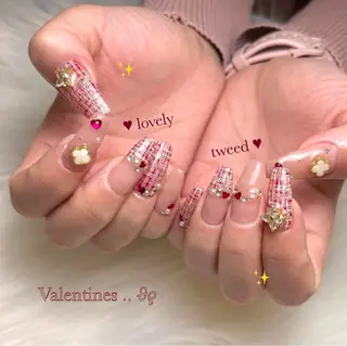 ネイル élu by Noriko 前原のネイルデザイン