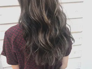 ロング 磧本 祐里恵のヘアスタイル