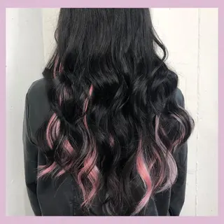 ロング カラー パーマ ヘアアレンジ 八巻 晴香のヘアスタイル