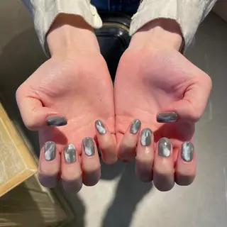 ネイル ﾔｽﾀﾞ ﾐﾅのネイルデザイン