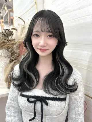 セミロング カラー 🦋高瀬寛菜🦋 韓国/ブリーチのヘアスタイル
