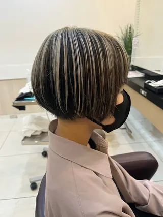 ショート カラー トータルビューティー K:R鶴川のヘアスタイル