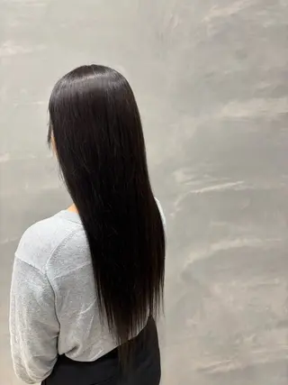 カラー 甲斐麻椰/ N°大分のヘアスタイル