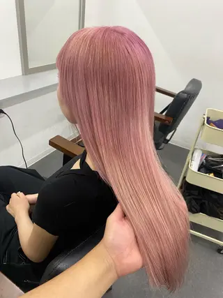 カラー Seleneコウキ ブリーチ/ハイトーンのヘアスタイル