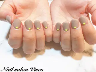 ネイル Viseo《6週間 長持ちパラジェル》のネイルデザイン