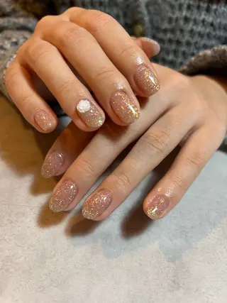 ネイル repos-ルポ-所属・repos yoshitomeのネイルデザイン