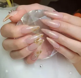 ネイル ヒユ ヒヨリのネイルデザイン