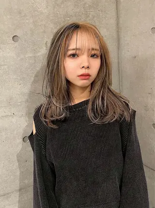 ミディアム カラー レイヤーカットとハイ トーン/HIROKIのヘアスタイル
