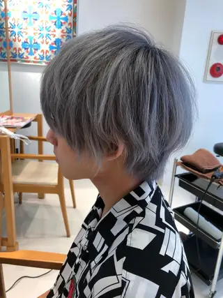 ショート カラー ヘアアレンジ メンズ 𝐑𝐈𝐍𝐊𝐀 🐣🩷のヘアスタイル