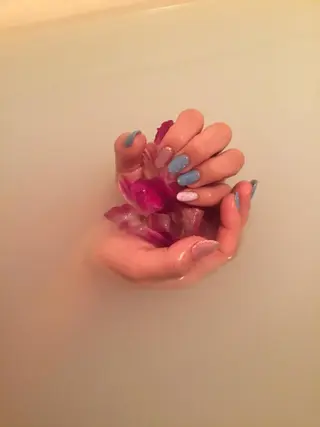 e.nail所属・和賀井 恵理のネイルデザイン