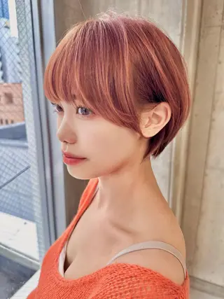 ショート カラー かえ🩶韓国ボブ🎀 透明感カラー🥣のヘアスタイル