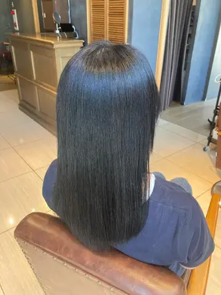 セミロング カラー LOANA  MIDORINO所属・カラーモデル/ つくば市みどりののヘアスタイル