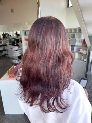 セミロング カラー ハイトーン/ブリーチ 🤍足立里湖のヘアスタイル