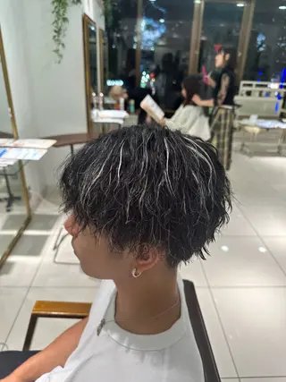 メンズ SALOWIN渋谷caldo店B1所属・岐津公太 メンズ縮毛矯正のプロのヘアスタイル