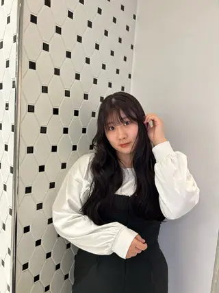 ロング カラー ヘアアレンジ コテ巻き風パーマ 銀座RINOSEのヘアスタイル