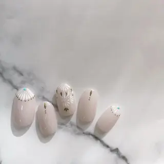 ネイル 🌞💜 KAORI 🌴のネイルデザイン