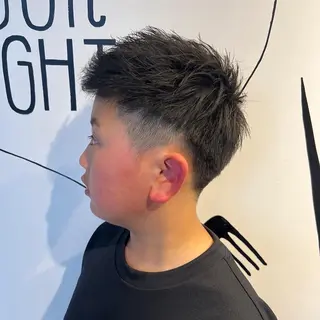 メンズ キッズ 🍒ケアカラー🍒 AKAね🤍のヘアスタイル