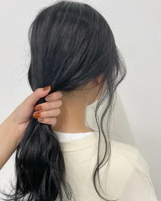 セミロング カラー GiseL アンリのヘアスタイル