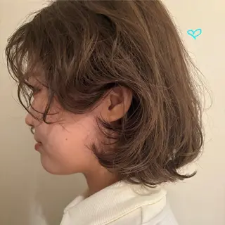 カラー haku hair所属・⭐︎ saayaのヘアスタイル