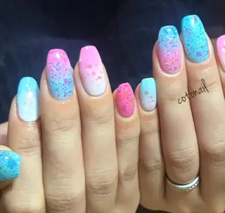 ロング ネイル ツメトマツゲ .のネイルデザイン