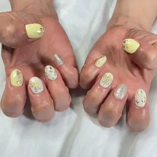 ネイル うにゃねいる🌷 Mayaのネイルデザイン