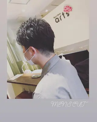 ショート メンズ ハイライト/インナー /ブリーチ/レイヤーのヘアスタイル