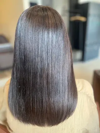 セミロング ⭐️髪質改善ヘア エステeme札幌⭐️のヘアスタイル