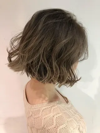 ショート カラー 🎀トレンドヘア🎀 MIKUのヘアスタイル