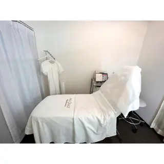 杉浦里沙⌇ 居心地いいエステのエステ・リラクイメージ