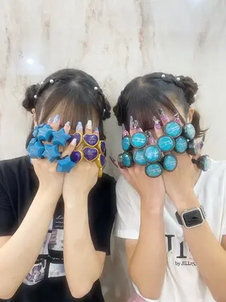 セミロング ヘアアレンジ Rio🎀 カラー/顔周りカットのヘアスタイル
