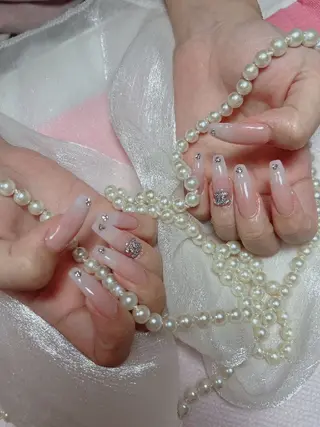 ネイル ENsalon AKIRAのネイルデザイン