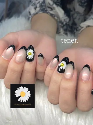 ネイル ♡tener♡ YURINEのネイルデザイン