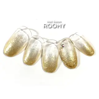 ネイル イワサキ  のネイルデザイン