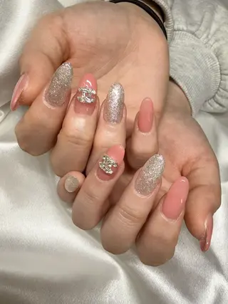 ネイル LR.ONE ヨウのネイルデザイン