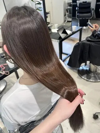 ロング カラー パーマ ヘアアレンジ 透明感/オリーブ/ グレージュ/YUKAのヘアスタイル