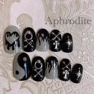 ネイル Aphrodite パラジェル認定サロンのネイルデザイン
