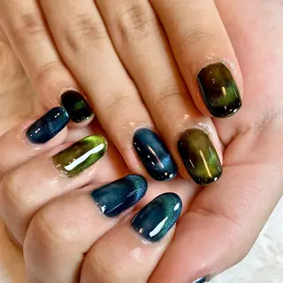 ネイル Lelole 🫧マグネット🫧のネイルデザイン