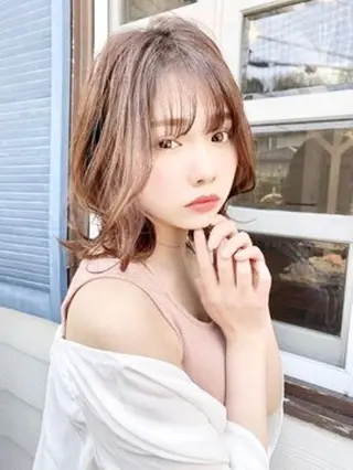 セミロング 志木駅1分☆髪質改善 ミニモ限定特別割引✨のヘアスタイル