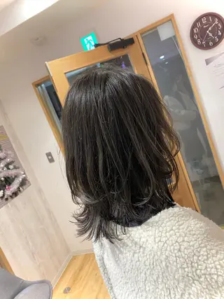 ミディアム カラー Kazu .Kのヘアスタイル