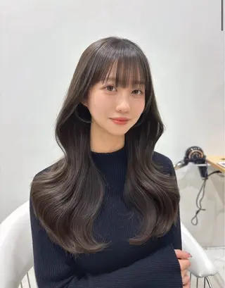 ロング カラー 髙木 由支奈のヘアスタイル