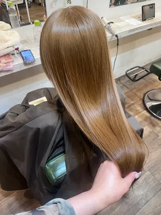 ロング カラー niko RINKAのヘアスタイル