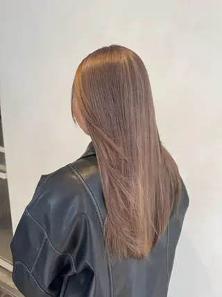 ロング カラー 中山 涼華のヘアスタイル