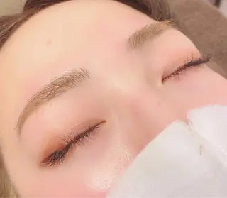 井上 奈津実のマツエク・マツパデザイン