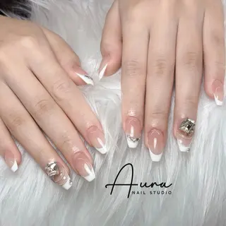 ネイル Aura Nail Maiのネイルデザイン