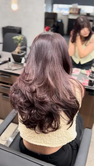 ロング 最高級人毛 100%エクステ茉央のヘアスタイル