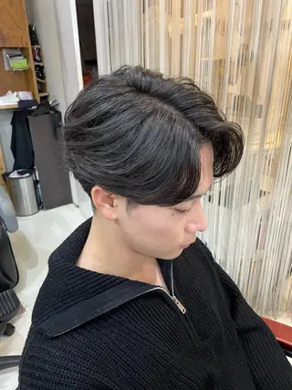 ショート PERCUT 中島快のヘアスタイル
