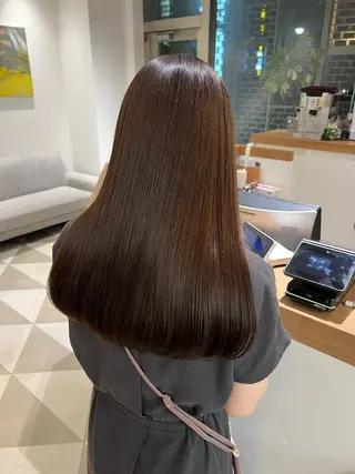 ロング L'EANE THE TOKYO所属・美顔形成カット｜青山 髪質改善｜三浦秀太郎のヘアスタイル