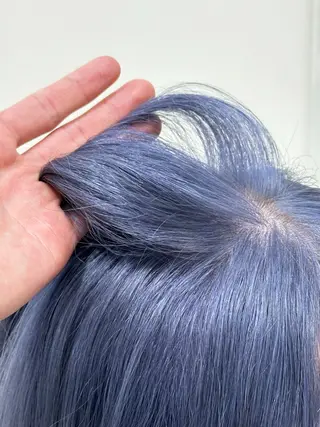 ロング カラー ヘアアレンジ 艶カラー/ハイトーン /レイヤーカットのヘアスタイル